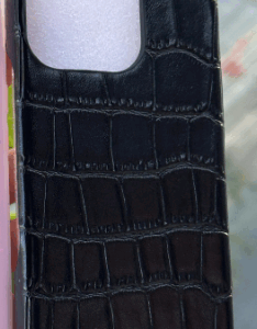 Cuerina Urbana - iPhone 16 Pro